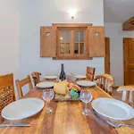 Apartament Bec *